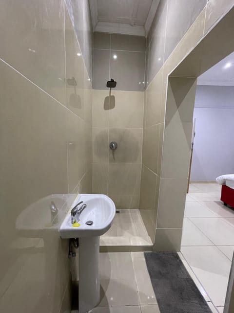 Davidson Lodge Bed and Breakfast in Cape Town