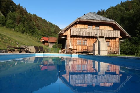 Property building, Natural landscape, Mountain view, Pool view, Swimming pool