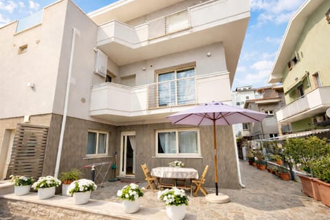 Property building, Spring, Day, View (from property/room), Balcony/Terrace