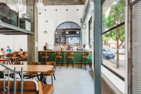 Property building, Lounge or bar, Street view