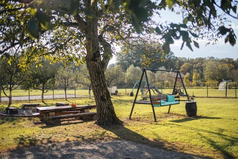 Location, children, Family