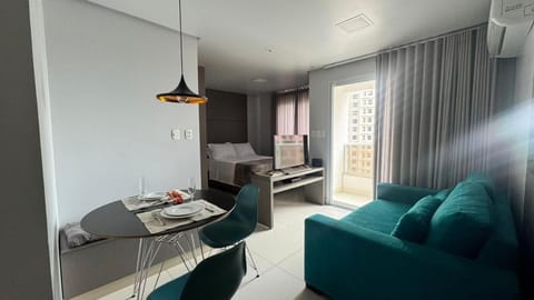Communal lounge/ TV room, air conditioner