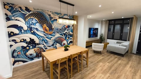 TV and multimedia, Living room, Seating area, Dining area
