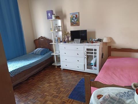 Quarto no Centro de Juiz de Fora Vacation rental in Juiz de Fora