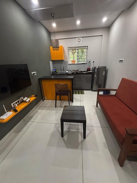TV and multimedia, Kitchen or kitchenette, Living room