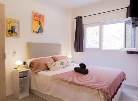 Habitación en Alicante 3 Plus Bed and Breakfast in Alicante