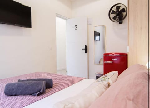 Habitación en Alicante 3 Plus Bed and Breakfast in Alicante