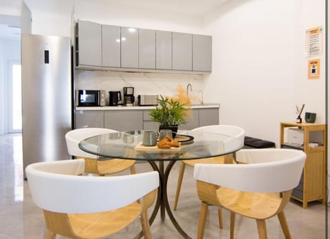 Habitación en Alicante 3 Plus Bed and Breakfast in Alicante