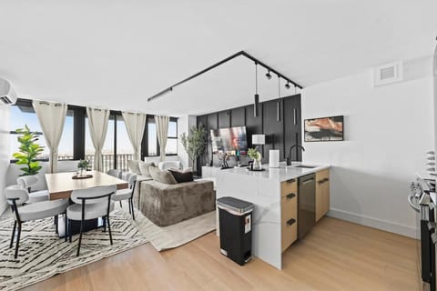 Kitchen or kitchenette, Living room, Dining area