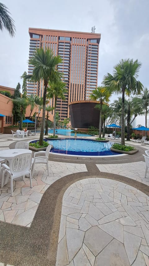 Pool view, Swimming pool, Swimming pool