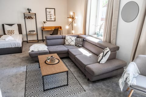 Living room, Photo of the whole room, Seating area