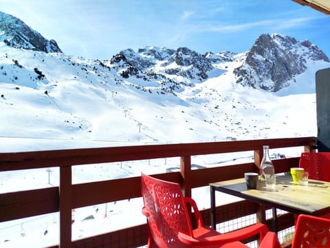 Natural landscape, Winter, View (from property/room), Balcony/Terrace, Mountain view