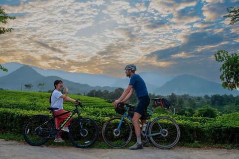 Day, People, Natural landscape, Cycling, Mountain view, Sunset, group of guests