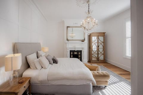 Elgin House Est 1904 Apartment in Hobart