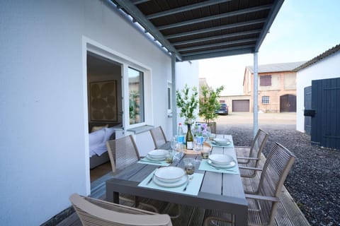 Patio, Garden, Balcony/Terrace, Dining area