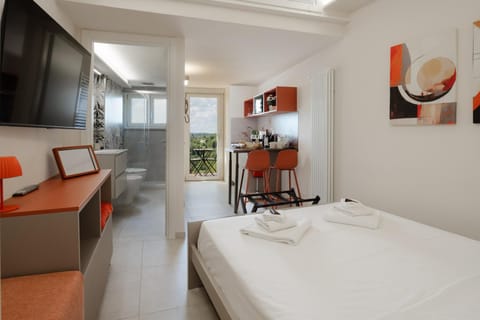 TV and multimedia, View (from property/room), Photo of the whole room, Bedroom