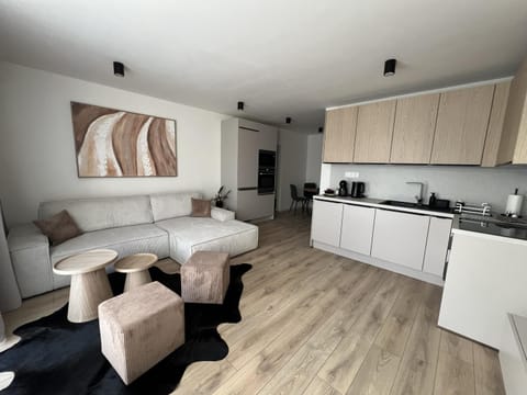 Communal lounge/ TV room, Living room, kitchen