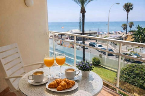Off site, Balcony/Terrace