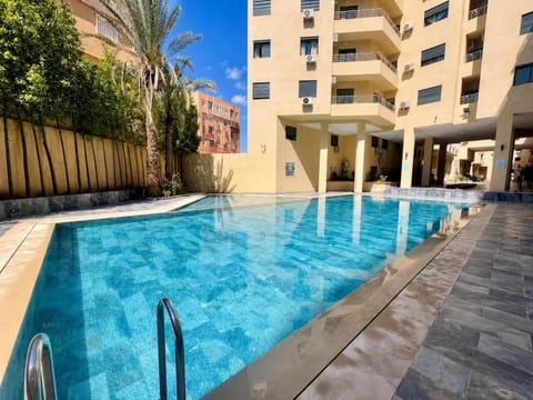 Property building, Swimming pool