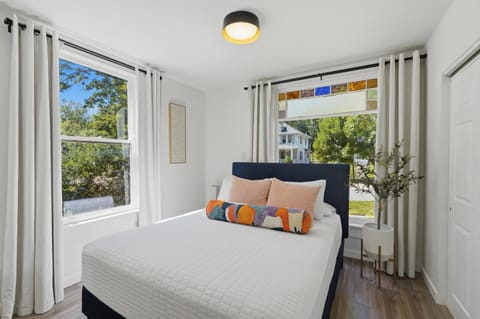 Bed, Neighbourhood, View (from property/room), Photo of the whole room, Bedroom