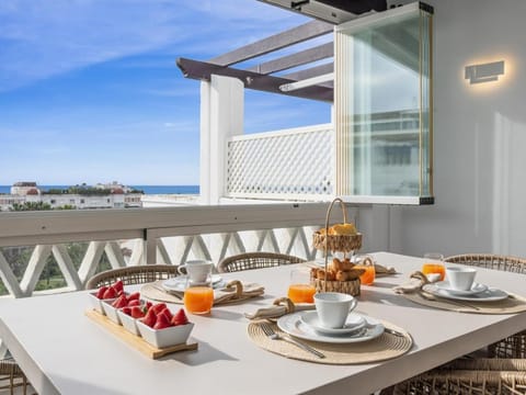 View (from property/room), Balcony/Terrace, Sea view