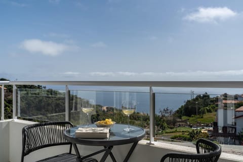 Day, Balcony/Terrace, Seating area, Sea view