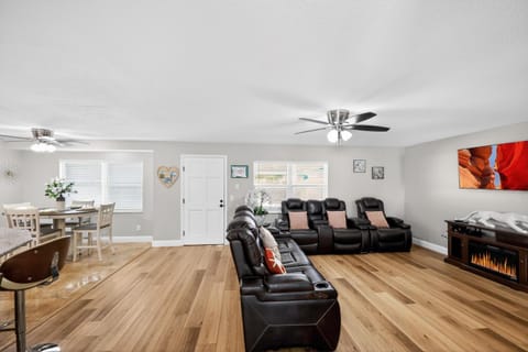 Living room, fireplace