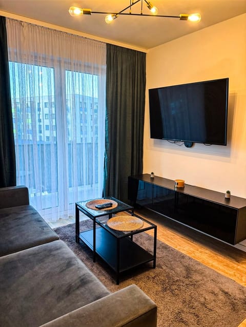 Activities, TV and multimedia, Living room