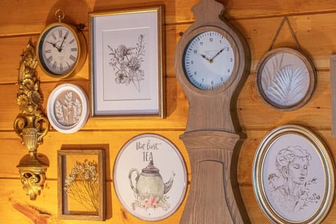 Northern Acres House in Queensbury