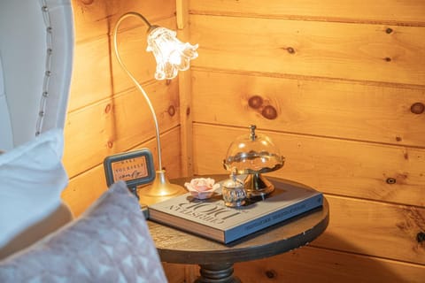 Northern Acres House in Queensbury