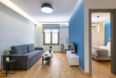 Living room, Photo of the whole room, Bedroom