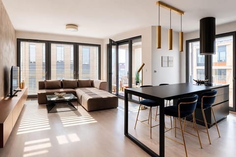 Kitchen or kitchenette, Living room, Seating area, Dining area