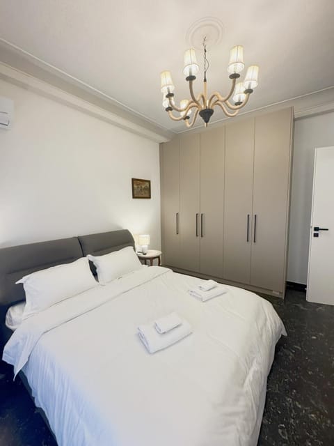 Bed, Photo of the whole room, Bedroom, towels, wardrobe