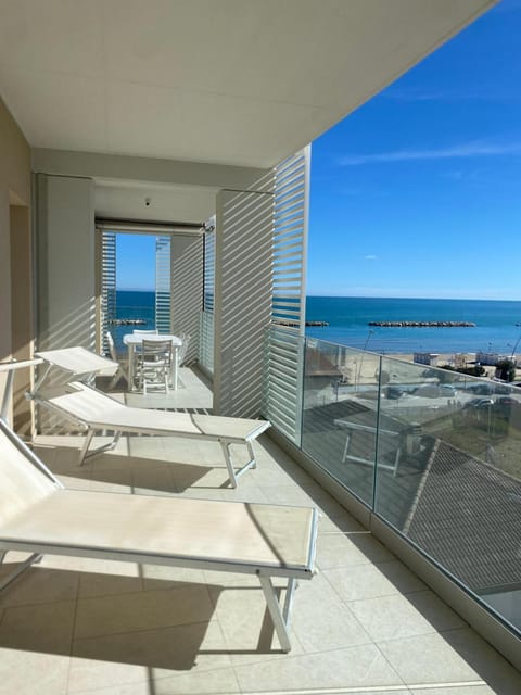 Day, View (from property/room), Balcony/Terrace, Sea view