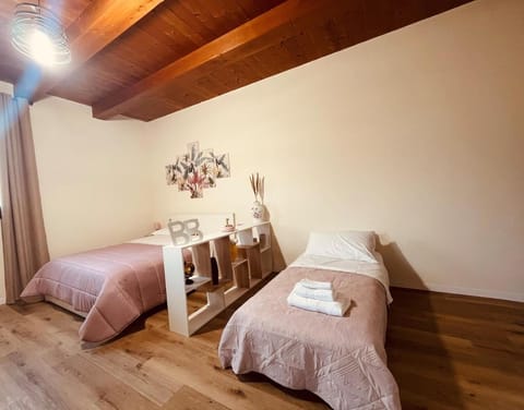 Rifugio Urbano Bologna Vicino Fiera, Airport&unipol Arena Parcheggio pvt Apartment in Bologna