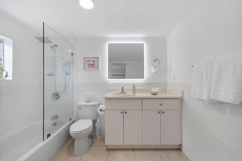 La Casita by TilahStays House in Coconut Grove