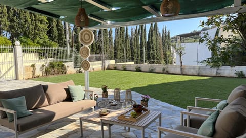 Patio, Garden