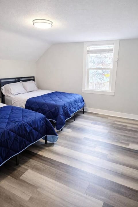 Oshkosh's #1 Home Away From Home House in Oshkosh