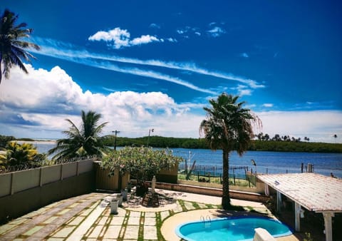 Lake view, Pool view, Sea view