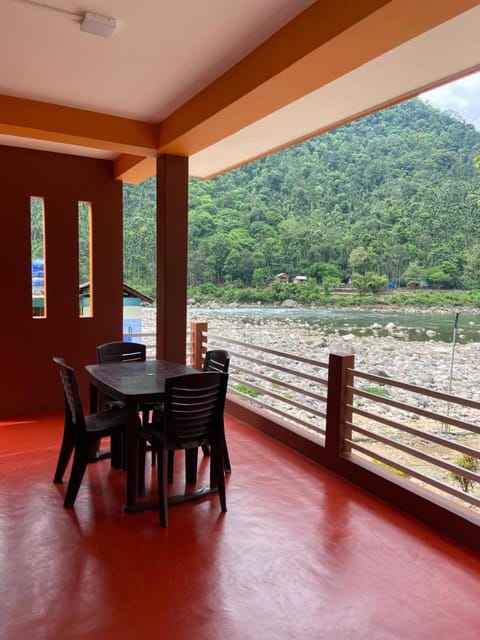 Balcony/Terrace, River view