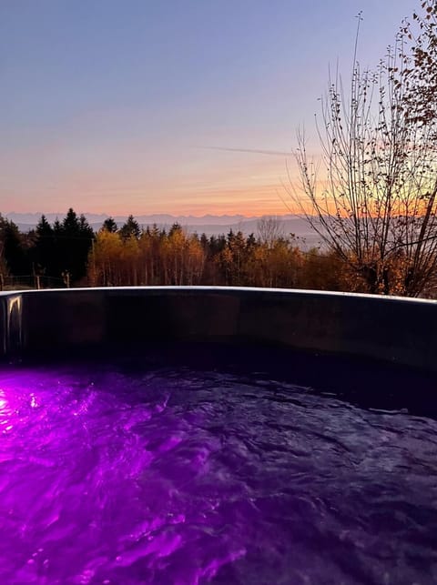 Hot Tub, Balcony/Terrace