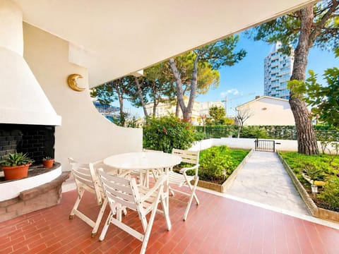 Patio, Garden, Garden view