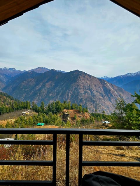 Balcony/Terrace, Mountain view