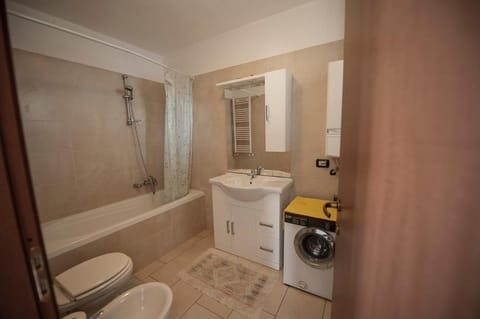 villetta a schiera Apartment in Intra