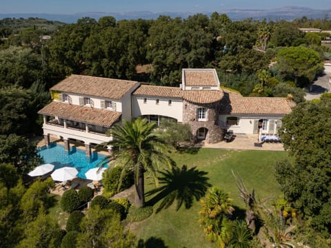 Bastide des Mimosas Villa in Mandelieu-La Napoule