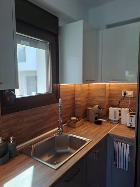 Coffee/tea facilities, Kitchen or kitchenette, kitchen