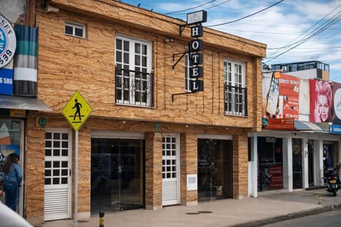 Property building, Lobby or reception