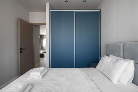 Estia Premium Apartments - Valouritou 25 Big Balcony Apartment in Thessaloniki