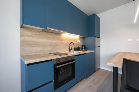 Estia Premium Apartments - Valouritou 25 Big Balcony Apartment in Thessaloniki