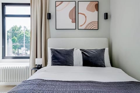 Oak Suite Apartment in Zurich City